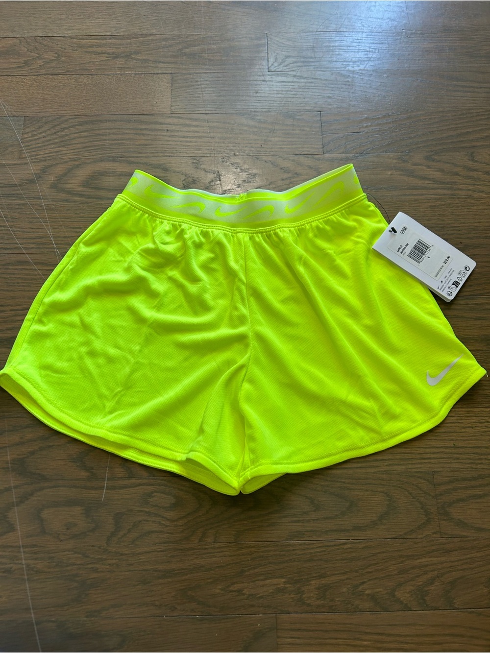 NWT Nike Girls Shorts size 6